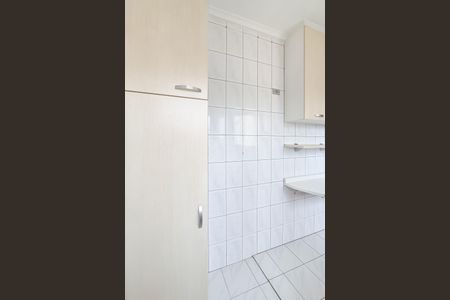 Apartamento para alugar com 65m², 2 quartos e 1 vagaÁrea de Serviço