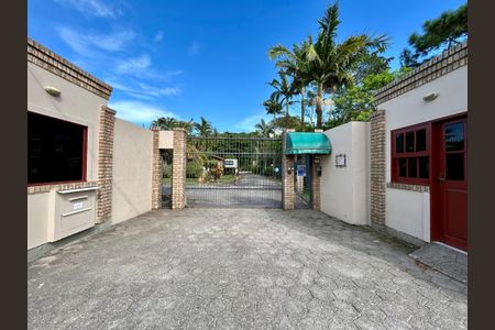 Casa de condomínio para alugar com 80m², 2 quartos e 1 vagaFachada 