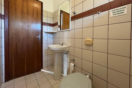 Casa de condomínio para alugar com 80m², 2 quartos e 1 vagaBanheiro 
