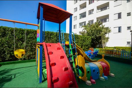 Apartamento para alugar com 80m², 2 quartos e 1 vagaÁrea comum - Playground