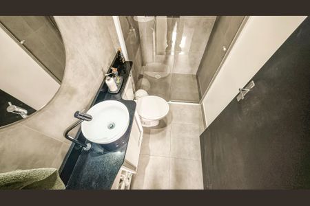 Apartamento à venda com 65m², 2 quartos e 1 vagaBanheiro