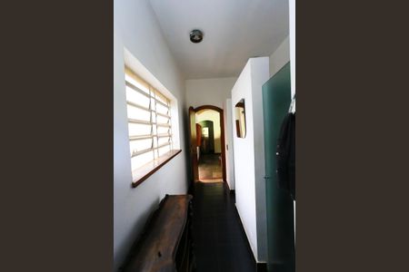 Casa à venda com 521m², 5 quartos e 4 vagas Casa à venda com 521m², 5 quartos e 4 vagaslavabo 2