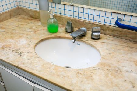 Casa à venda com 521m², 5 quartos e 4 vagas Casa à venda com 521m², 5 quartos e 4 vagasBanheiro da Suíte 1