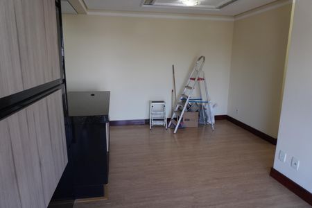 Apartamento para alugar com 84m², 3 quartos e 1 vagaSala