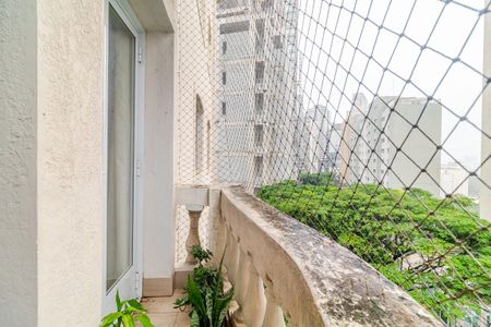 Varanda de apartamento para alugar com 3 quartos, 97m² em Sumarezinho, São Paulo