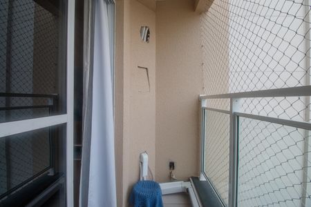 Sala Varanda de apartamento à venda com 2 quartos, 50m² em Santo Cristo, Rio de Janeiro