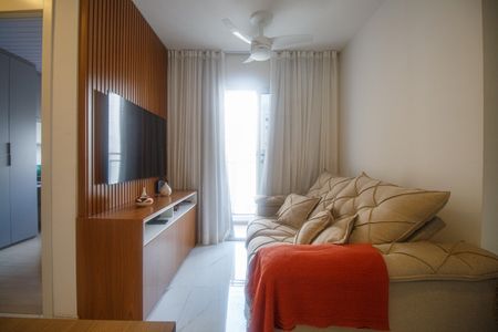 Sala de apartamento à venda com 2 quartos, 50m² em Santo Cristo, Rio de Janeiro