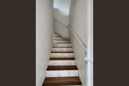 Casa de condomínio para alugar com 70m², 2 quartos e 1 vaga