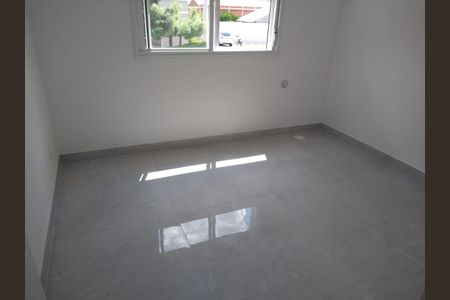 Quarto de apartamento para alugar com 2 quartos, 45m² em Estância Velha, Canoas