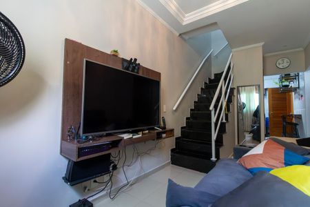 Sala de casa de condomínio à venda com 3 quartos, 78m² em Jardim Danfer, São Paulo