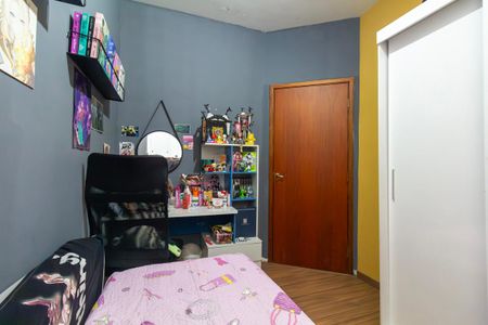Casa de condomínio à venda com 78m², 3 quartos e 1 vagaQuarto 2