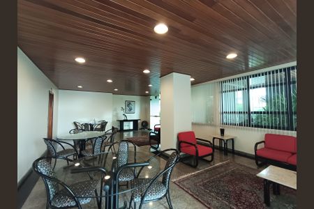 Apartamento à venda com 149m², 3 quartos e 3 vagas Apartamento à venda com 149m², 3 quartos e 3 vagasÁrea comum