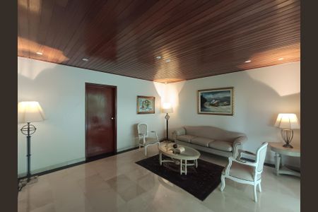 Apartamento à venda com 149m², 3 quartos e 3 vagas Apartamento à venda com 149m², 3 quartos e 3 vagasÁrea comum