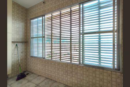 Apartamento para alugar com 142m², 3 quartos e 2 vagas Apartamento para alugar com 142m², 3 quartos e 2 vagasÁrea de Serviço