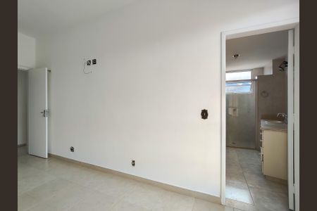 Apartamento para alugar com 142m², 3 quartos e 2 vagas Apartamento para alugar com 142m², 3 quartos e 2 vagasSuíte