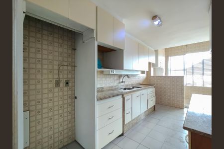Apartamento para alugar com 142m², 3 quartos e 2 vagas Apartamento para alugar com 142m², 3 quartos e 2 vagasCozinha