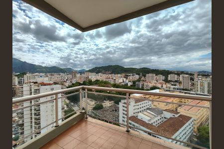 Apartamento para alugar com 142m², 3 quartos e 2 vagas Apartamento para alugar com 142m², 3 quartos e 2 vagasVista da Suíte