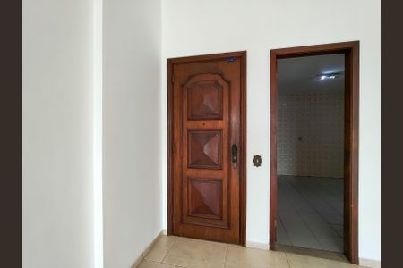 Apartamento para alugar com 142m², 3 quartos e 2 vagas Apartamento para alugar com 142m², 3 quartos e 2 vagasEntrada