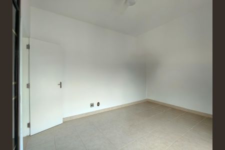 Apartamento para alugar com 142m², 3 quartos e 2 vagas Apartamento para alugar com 142m², 3 quartos e 2 vagasQuarto 2