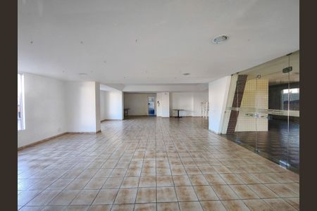 Apartamento para alugar com 142m², 3 quartos e 2 vagas Apartamento para alugar com 142m², 3 quartos e 2 vagasÁrea comum - Salão de festas