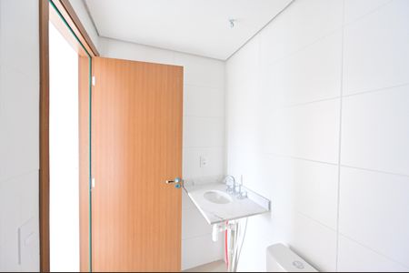 Apartamento à venda com 52m², 2 quartos e 1 vagaBanheiro Social