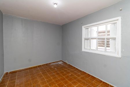 Casa à venda com 150m², 3 quartos e 2 vagasQuarto de Serviço