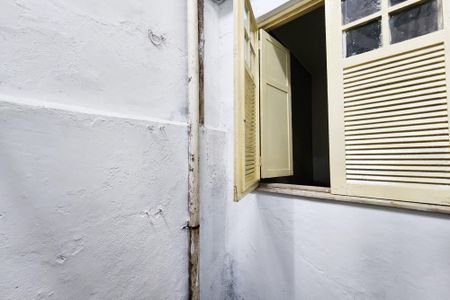 Casa à venda com 65m², 2 quartos e sem vagaÁrea de Serviço