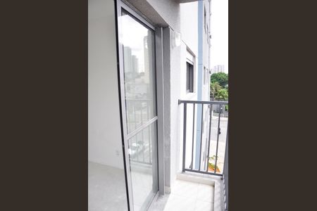 Apartamento para alugar com 42m², 2 quartos e sem vaga Apartamento para alugar com 42m², 2 quartos e sem vagaDetalhe - Varanda da Sala