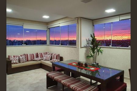 Apartamento à venda com 247m², 3 quartos e 3 vagasÁrea Comum - Sala de jogo