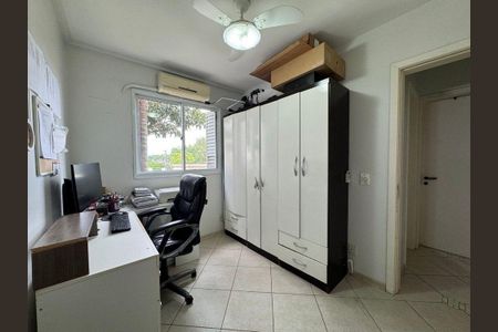 Quarto 1 de apartamento para alugar com 2 quartos, 54m² em Sarandi, Porto Alegre