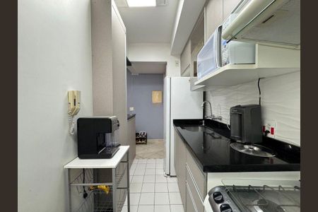 Cozinha  de apartamento para alugar com 2 quartos, 54m² em Sarandi, Porto Alegre