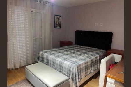 Foto 04 de casa à venda com 3 quartos, 250m² em Cambuci, São Paulo