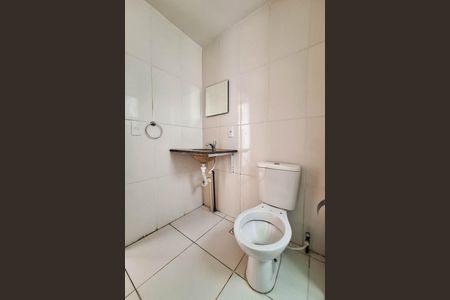 Apartamento para alugar com 48m², 2 quartos e 1 vaga Apartamento para alugar com 48m², 2 quartos e 1 vagaBanheiro