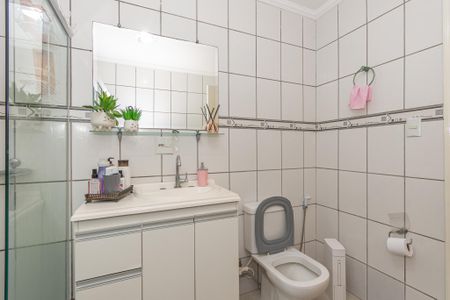 Casa para alugar com 270m², 5 quartos e 3 vagasBanheiro da Suíte 1