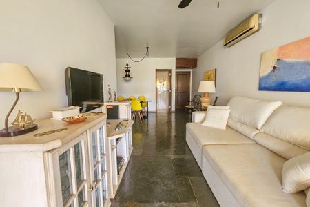 Apartamento para alugar com 3 quartos, 1562m² em Jardim Tres Marias, Guarujá