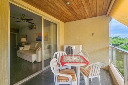 Apartamento para alugar com 3 quartos, 1562m² em Jardim Tres Marias, Guarujá