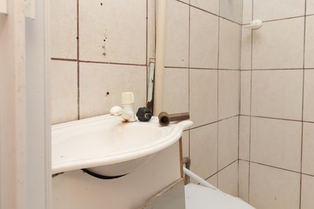 Casa à venda com 65m², 1 quarto e sem vagaBanheiro