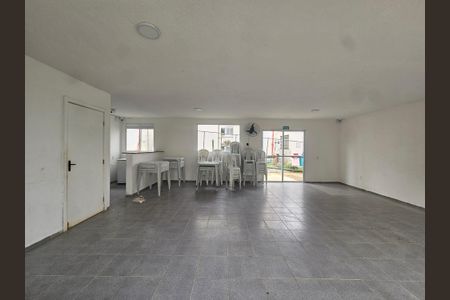 Apartamento para alugar com 43m², 2 quartos e 1 vagaÁrea comum - Salão de festas