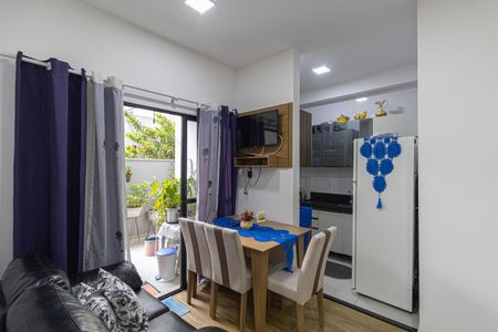 Apartamento à venda com 98m², 2 quartos e 1 vaga Apartamento à venda com 98m², 2 quartos e 1 vagaSala/Cozinha/Área de Serviço