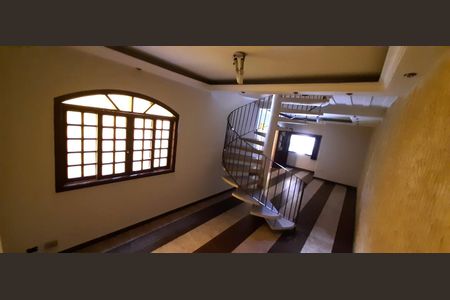 Casa para alugar com 3 quartos, 180m² em Jardim Bom Clima, Guarulhos