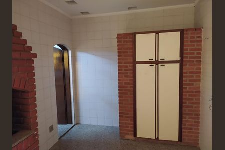 Casa para alugar com 3 quartos, 180m² em Jardim Bom Clima, Guarulhos