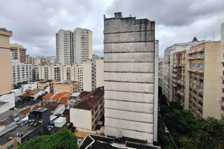 Apartamento à venda com 90m², 2 quartos e sem vaga Apartamento à venda com 90m², 2 quartos e sem vagaSala