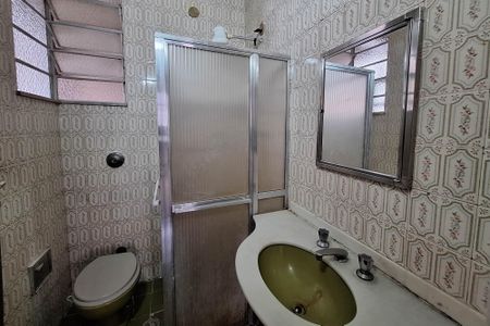Apartamento à venda com 90m², 2 quartos e sem vaga Apartamento à venda com 90m², 2 quartos e sem vagaBanheiro