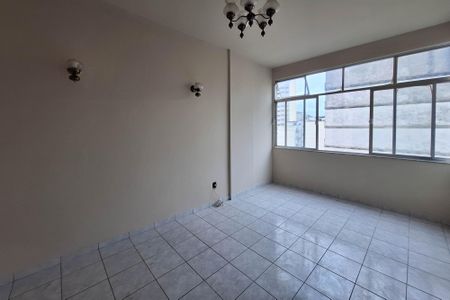 Apartamento à venda com 90m², 2 quartos e sem vaga Apartamento à venda com 90m², 2 quartos e sem vagaSala