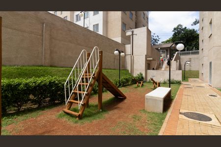 Apartamento para alugar com 38m², 2 quartos e sem vagaÁrea comum - Playground