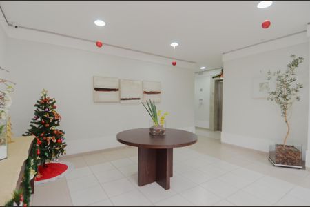 Apartamento à venda com 57m², 2 quartos e 1 vagaHall Social 