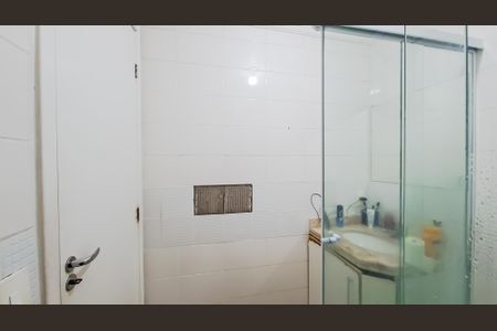 Apartamento à venda com 57m², 2 quartos e 1 vagaBanheiro Social