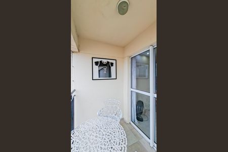 Varanda da Sala de apartamento à venda com 2 quartos, 57m² em Vila Rosalia, Guarulhos