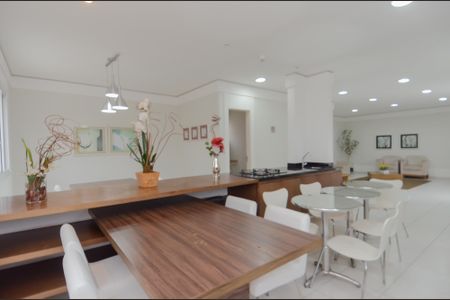 Apartamento à venda com 57m², 2 quartos e 1 vagaÁrea comum - Salão de festas