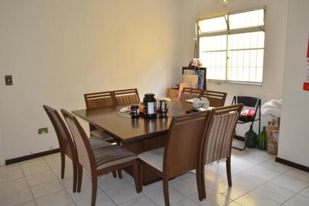 Foto 05 de casa à venda com 3 quartos, 220m² em Vila Monumento, São Paulo